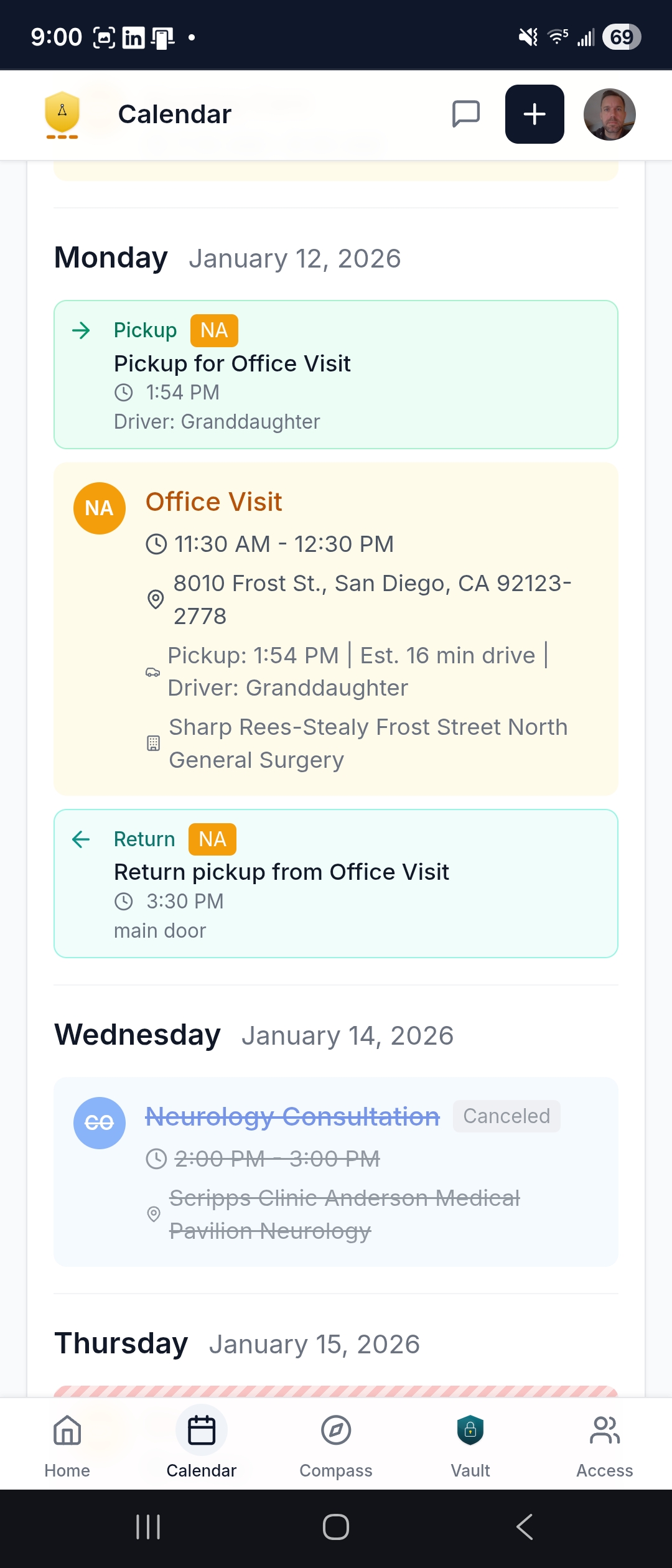 Averyn app — calendar with pickup times, driver details, and return logistics